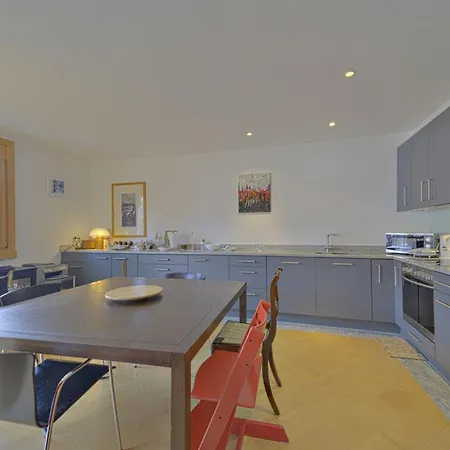 Chesa Ladina - Apartman Zuoz