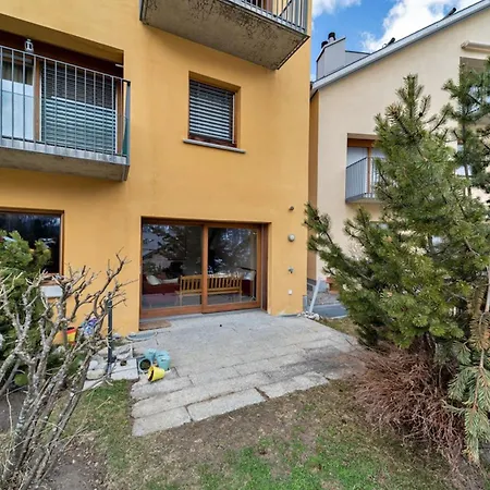 Lejlighed Chesa Ladina - *